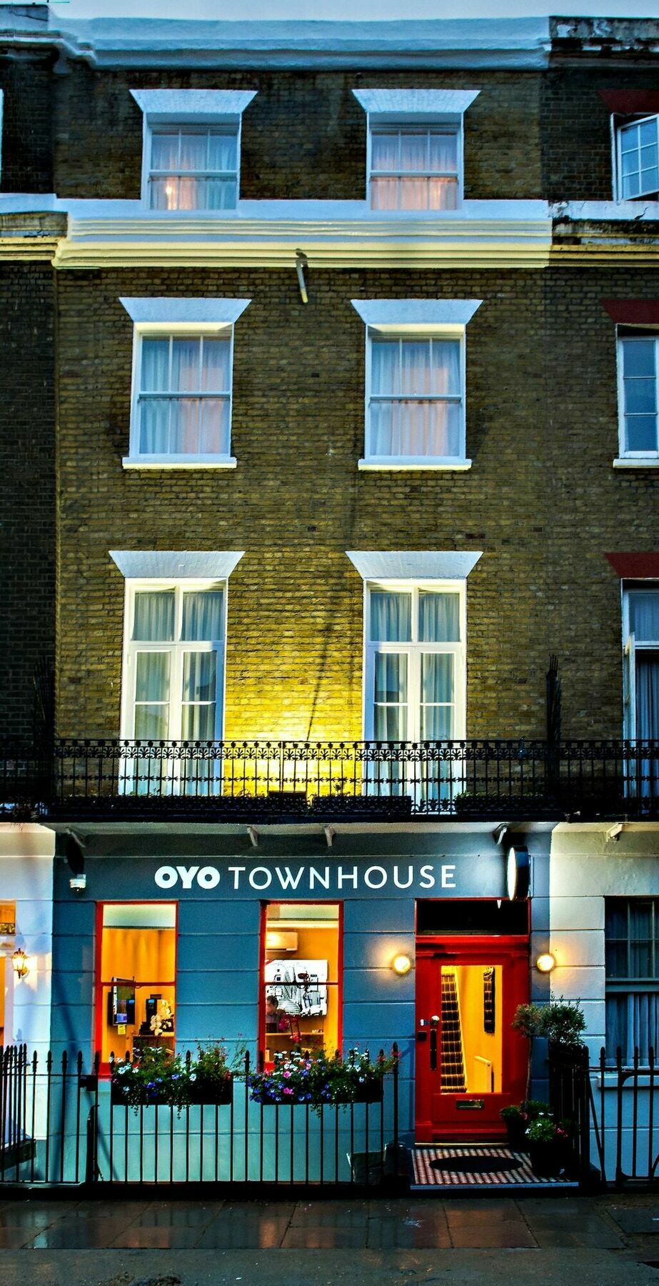 Oyo Townhouse 30 Sussex Hotel, Paddington Hotel Londra