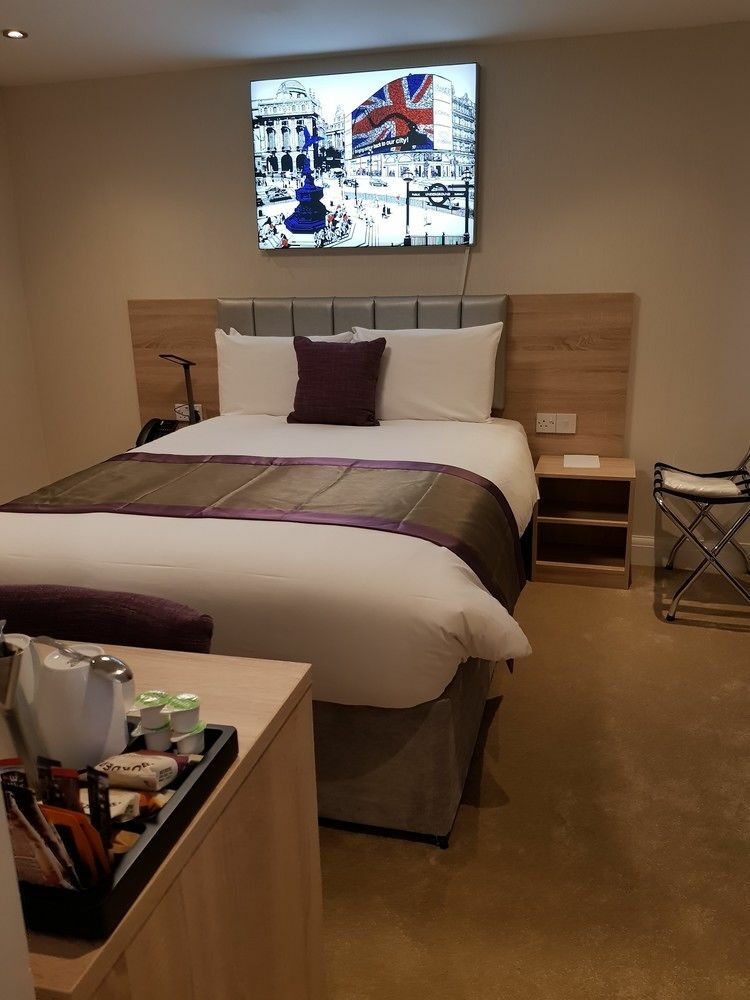 Oyo Townhouse 30 Sussex Hotel, Paddington Londra